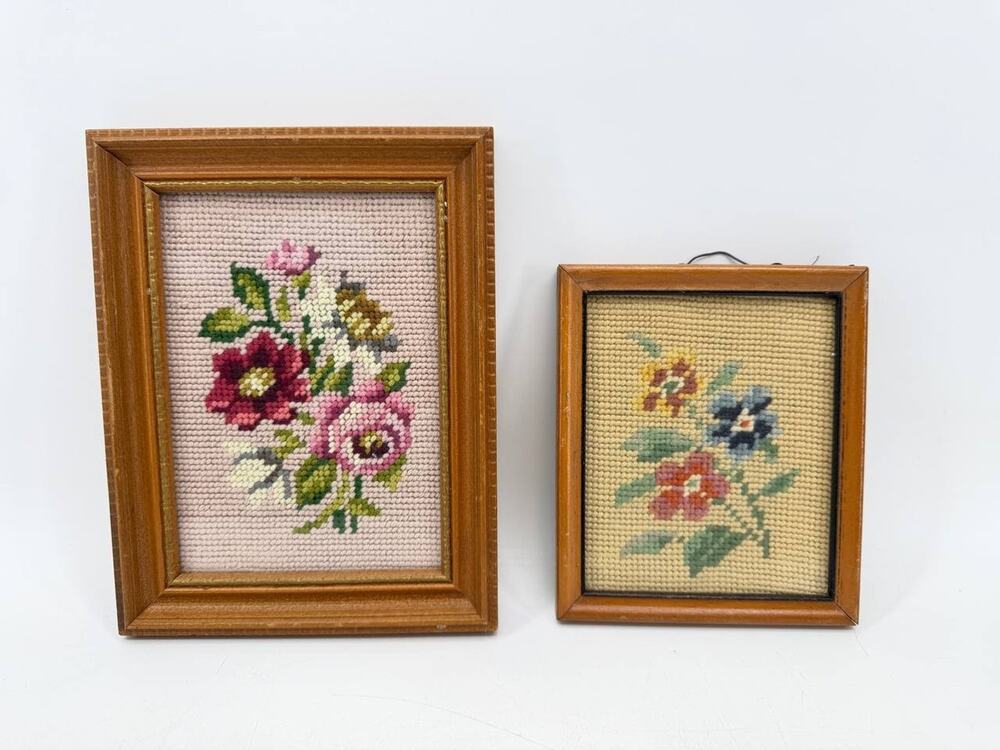 Handmade Floral Needlepoint Wall Art Wood Frames Set of 2 1.10 lb